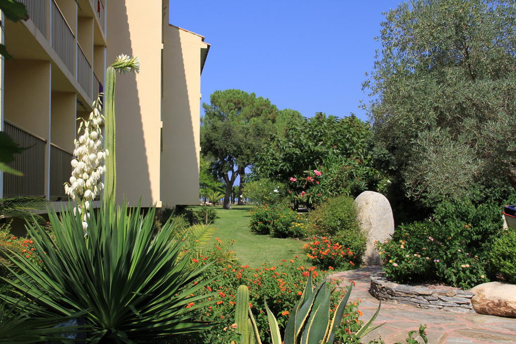 Isola Hotel Borgo  Εξωτερικό φωτογραφία