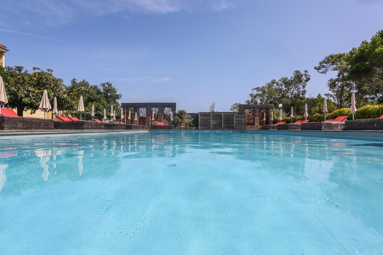 Isola Hotel Borgo  Εξωτερικό φωτογραφία